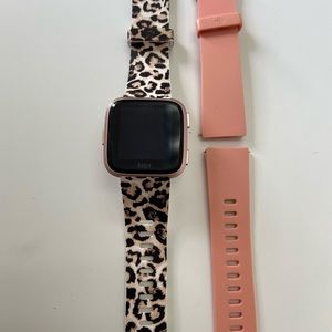 Fitbit Versa Smart Watch